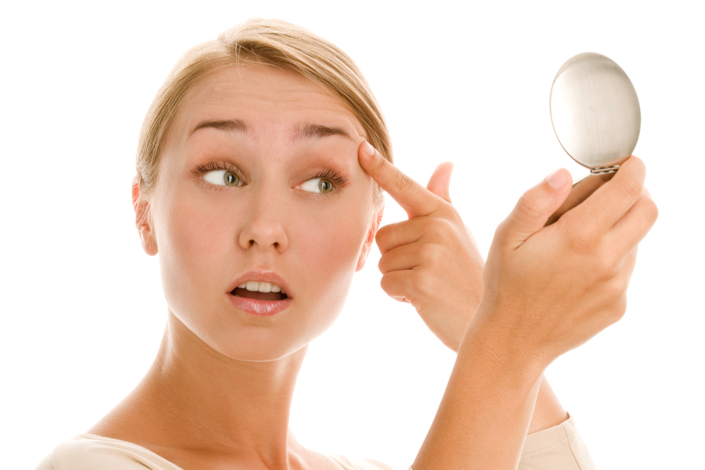 acne-between-eyebrows-causes-treatment-and-prevention